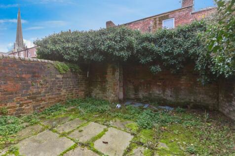 Rear Courtyard