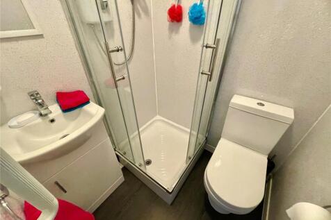 Master En-Suite