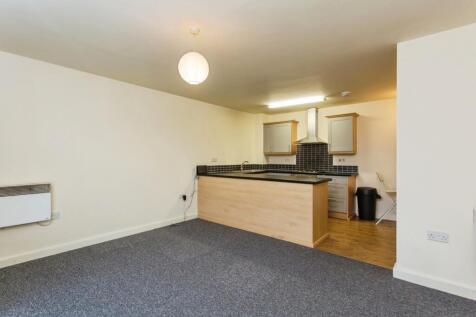 Lounge / Kitchen