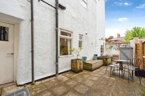 Rear Courtyard