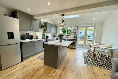 Family Room Kitchen