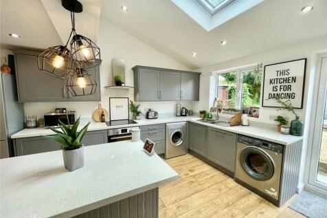Family Room Kitchen
