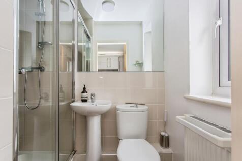 Master En-Suite