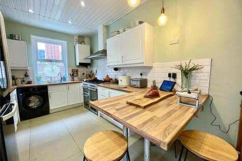 Breakfast Kitchen
