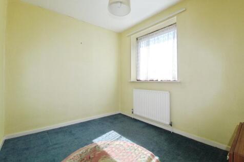 pbox-bedroom-302819.JPG