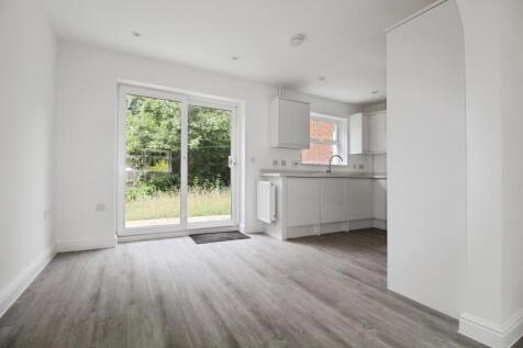 pbox-kitchen-312800.JPG