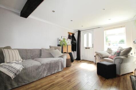 pbox-living_room-314225.JPG