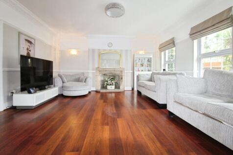 pbox-living_room-313625.JPG