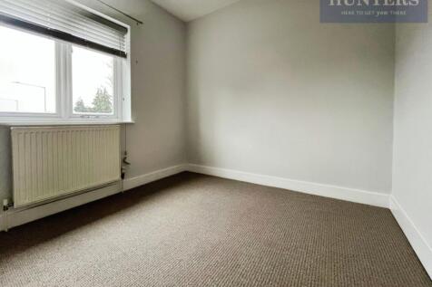 pbox-bedroom-333308.jpg