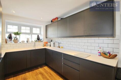 pbox-kitchen-335724.JPG