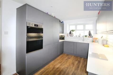 pbox-kitchen-335724.JPG