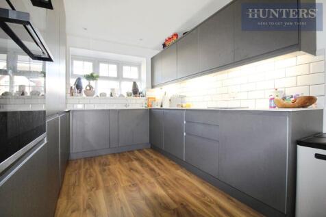 pbox-kitchen-335724.JPG