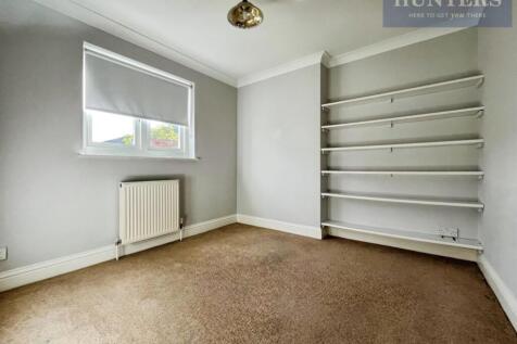 pbox-bedroom-344741.jpg