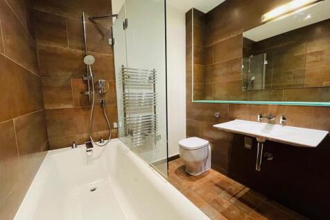 En-Suite bathroom