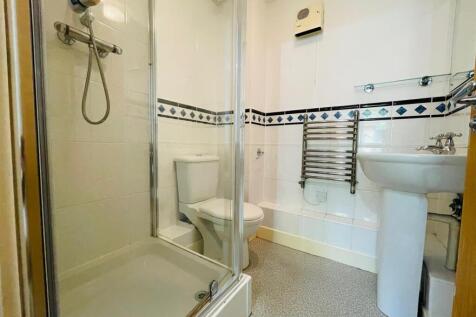 En suite Shower Room