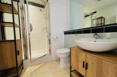 En-Suite shower Room
