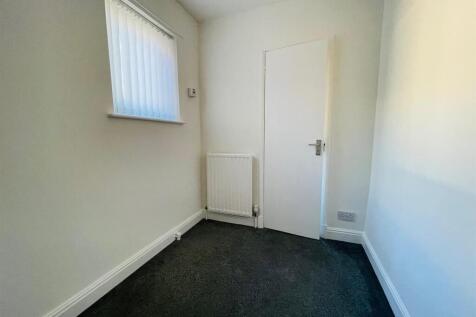 Box Room/ Dressing Room