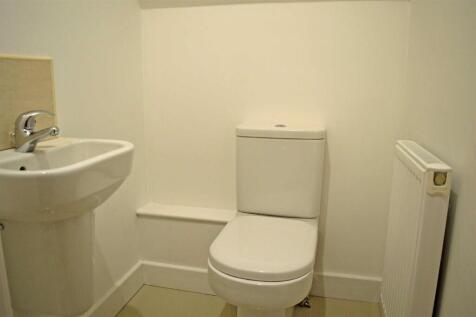 toilet.jpg