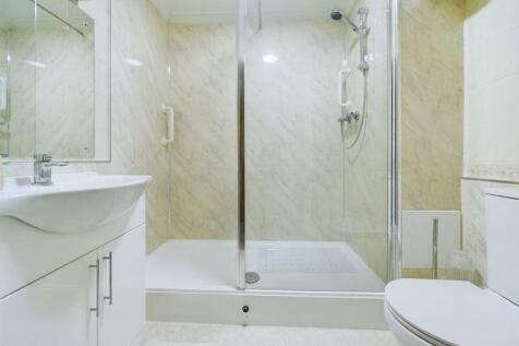Re-fitted Shower Room
