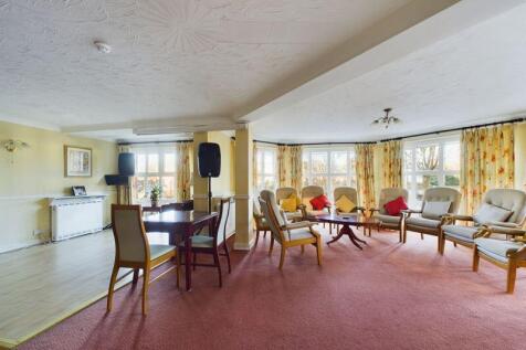 Communal Lounge