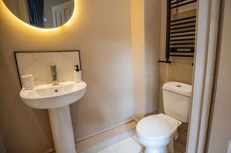 Example Ensuite