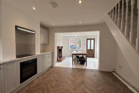 Kitchen To Lounge