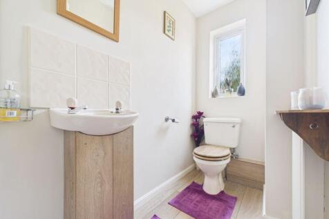 Downstairs cloakroom