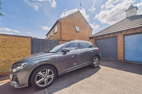 Garage &amp; Parking Space