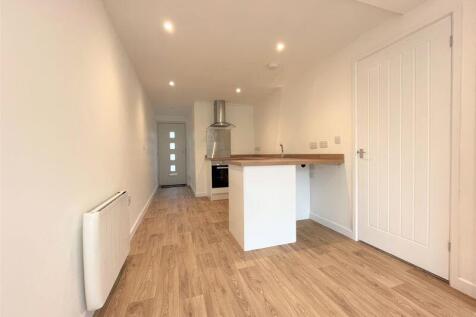 Open Plan Lounge To Kitchen