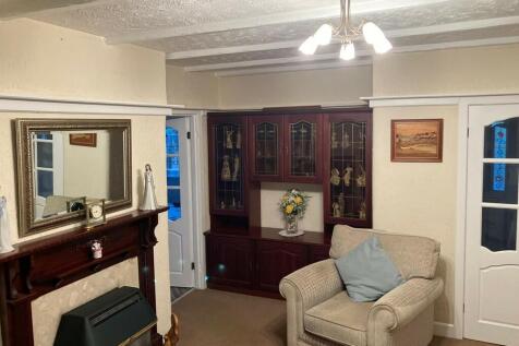 lounge 2