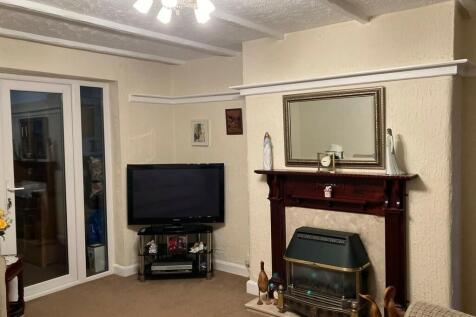 lounge 3