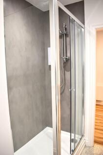 Apt 7 en suite