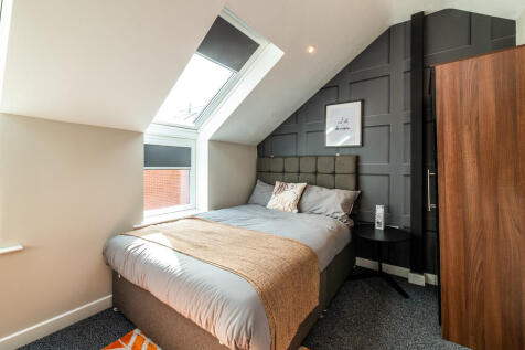 The Maze apt 8-00...