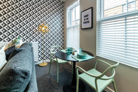 The Maze apt 1-00...