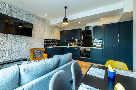 The Maze apt 6-00...