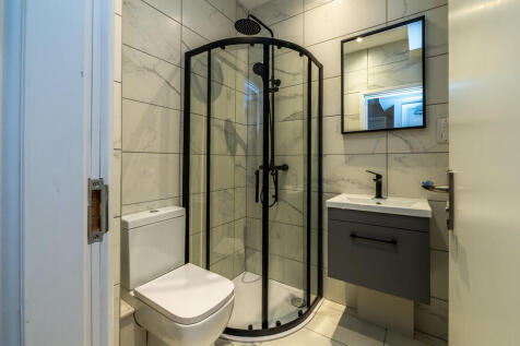 The Maze apt 6-01...