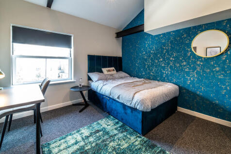 The Maze apt 7-01...