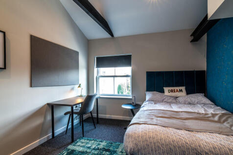 The Maze apt 7-01...