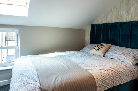 The Maze apt 7-01...