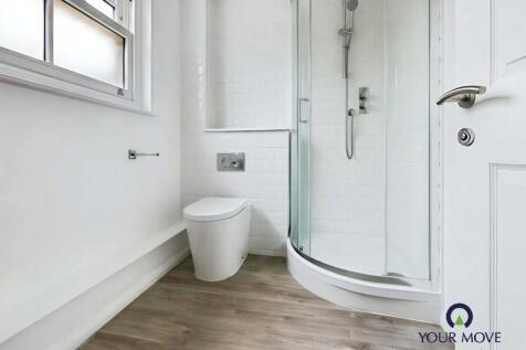 En-Suite Shower