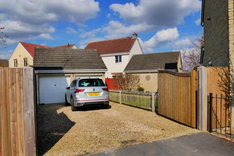 DOUBLE GARAGE