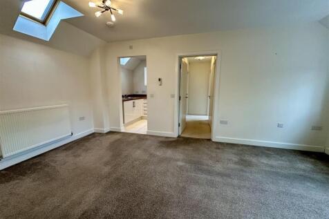 Living / Dining Room