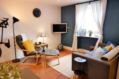 Living &amp; Dining Room