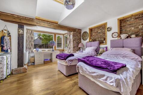 Seperate Annexe