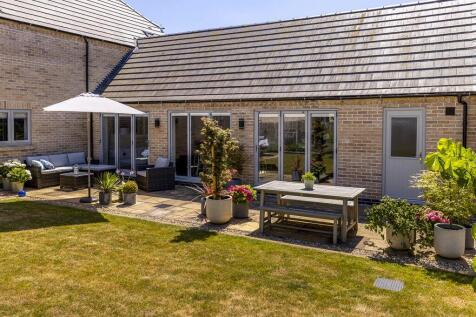 Rear Gardens