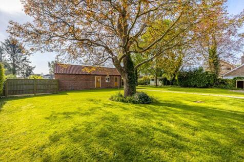 Rear Gardens