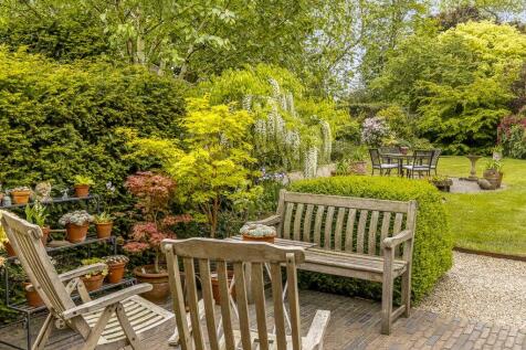 Garden Terrace