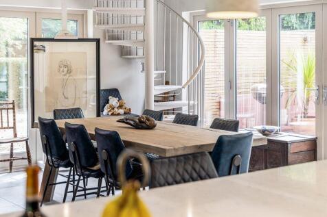 Kitchen/Living