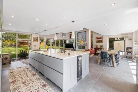 Kitchen/Living