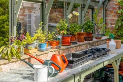 Greenhouse/Orangery